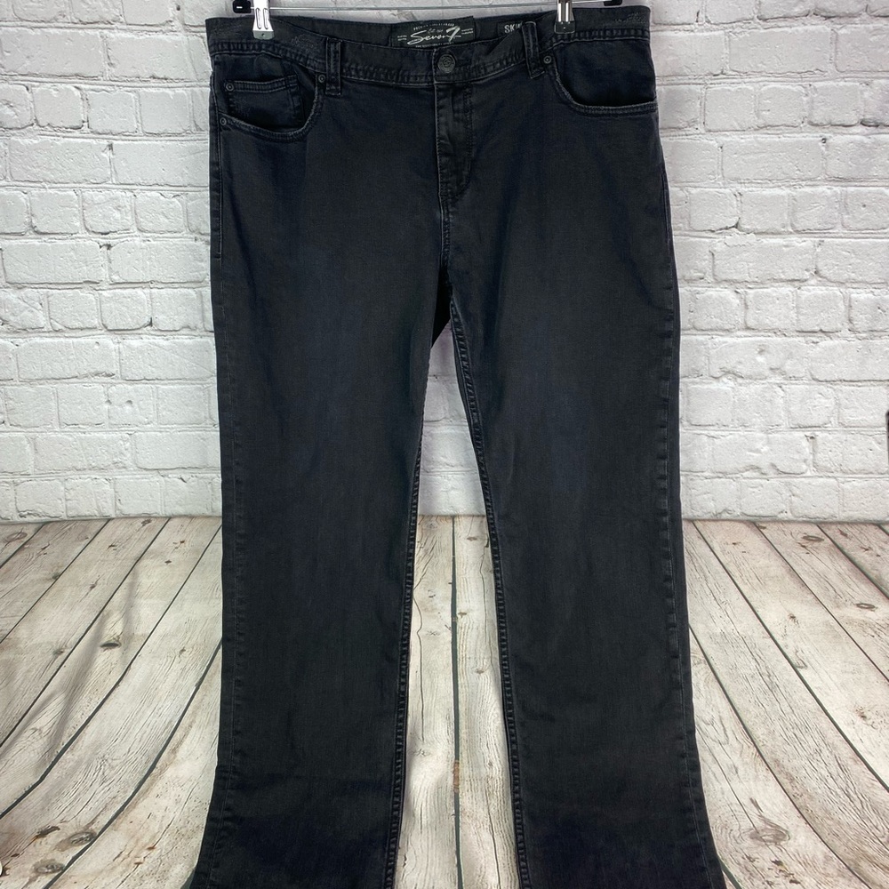 Seven 7 Men’s 38x34 Black Skinny Straight Leg Jeans EUC